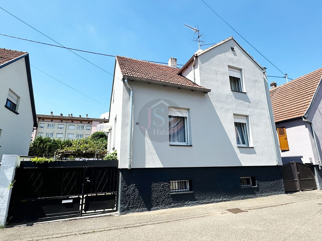 Maison 4 pièces 87m2 (119m2 sol), 4,15 ares, cour, jardin, dépendances à LINGOLSHEIM